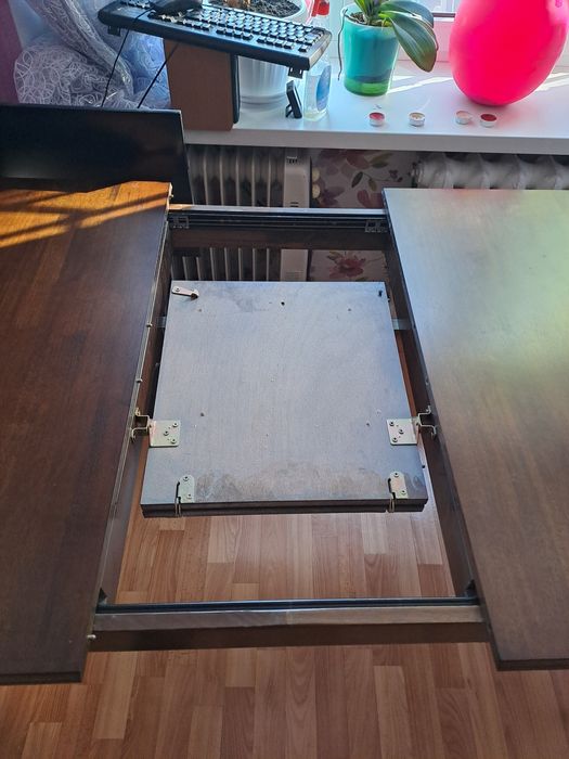 Стіл обідній Астер гевея, коричневий розкладається на велику компанію