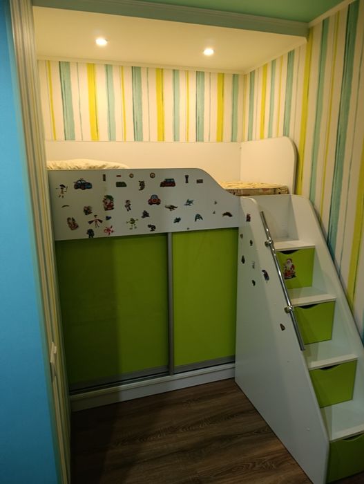 Срочная продажа стильной 2к квартиры на  пр.Героев Украины.