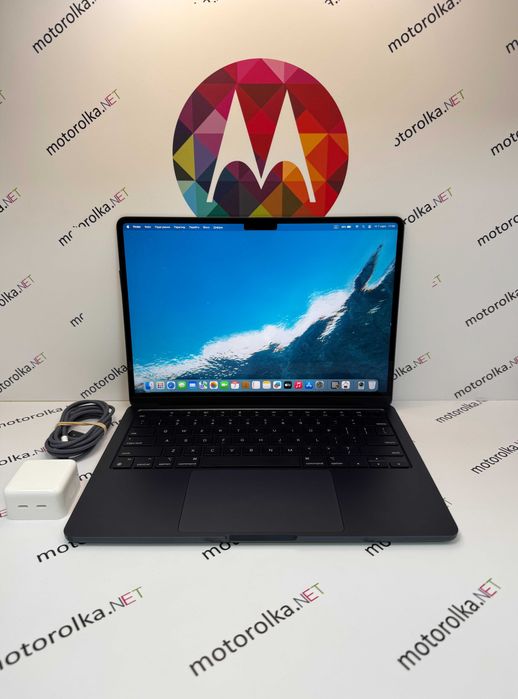 MacBook Air 13,6 M3 8CPU/10GPU 24RAM 1TB SSD Midnight 17 циклов (100%)