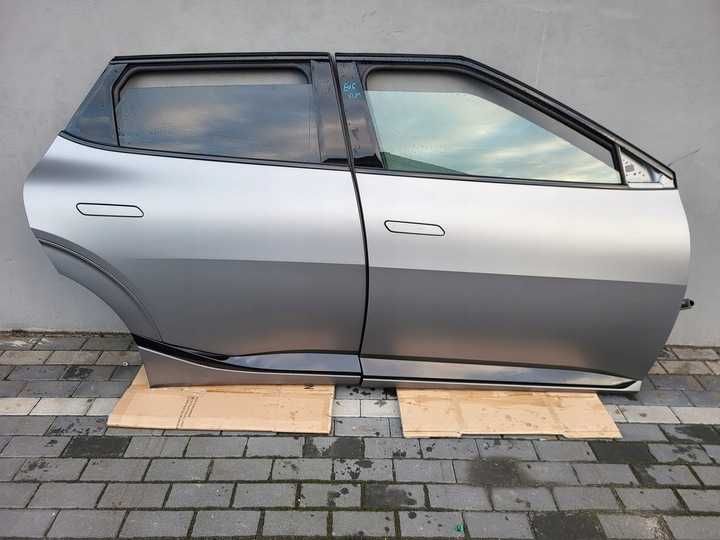 KIA EV6 двері ..