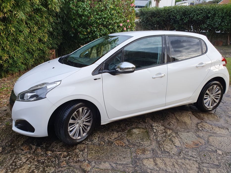 Peugeot 208 1.6 HDi Style