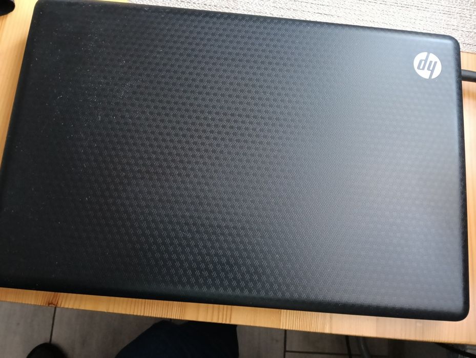 Laptop HP g72...