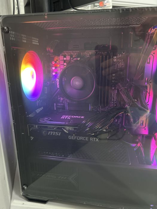 Komputer Gamingowy: Dyski 1250GB/16GB RAM/Ryzen 5 4500-3,6GHz/RTX -8GB