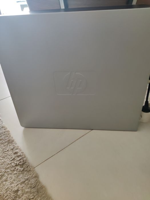 Torre de computador hp
