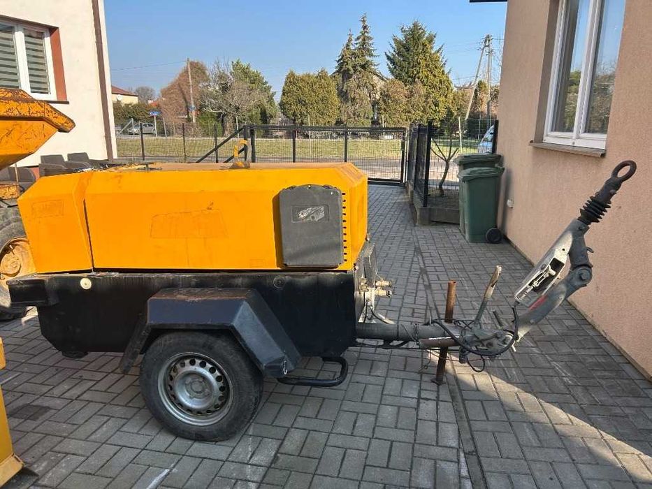 Kompresor Ingersoll-Rand 7/31 - 2004 - bardzo dobry stan