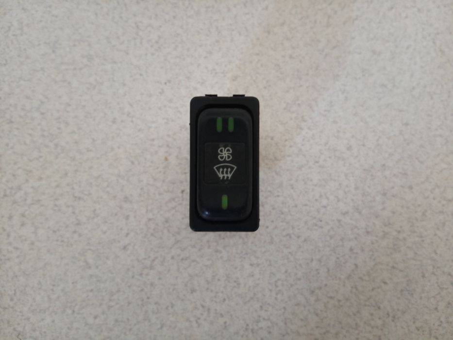 Мерседес ботинок 207-410 переключатель печки  кнопка аварийки