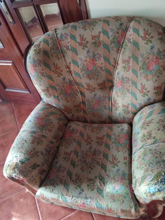 3 Sofás de tecido usados