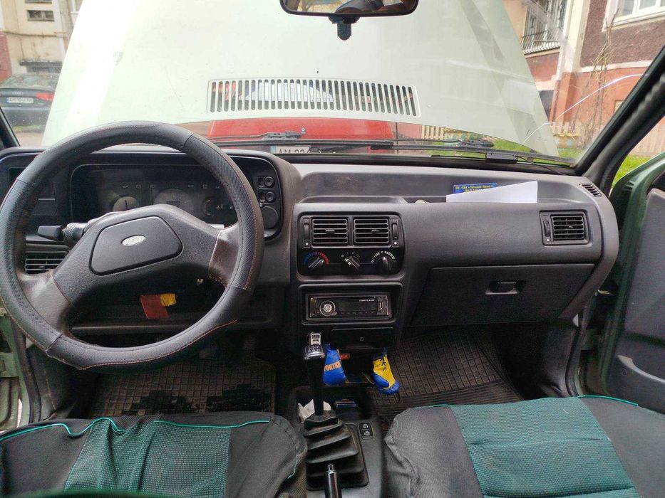 Продам Ford Escort