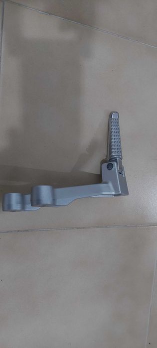 Apoio pés traseiro (pendura) super soco tc max