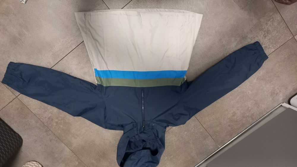 Kurtka wiatrówka 146-152 chłopięca