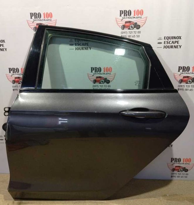 Двері дверь задні ліві взборі Chrysler Крайслер 200 2014 -