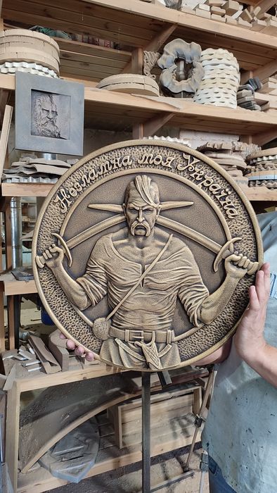 Панно герб "Козак Сірко -  оригінальний подарунок ЗСУ картина з дерева