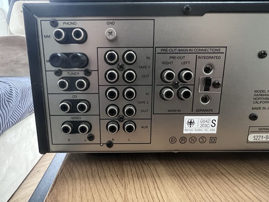 Wzmacniacz Harman Kardon 6650r plus radio