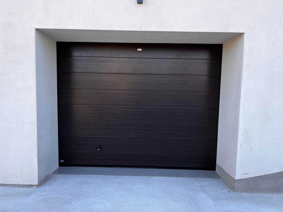 Brama Garażowa Segmentowa NICE 2400x2000