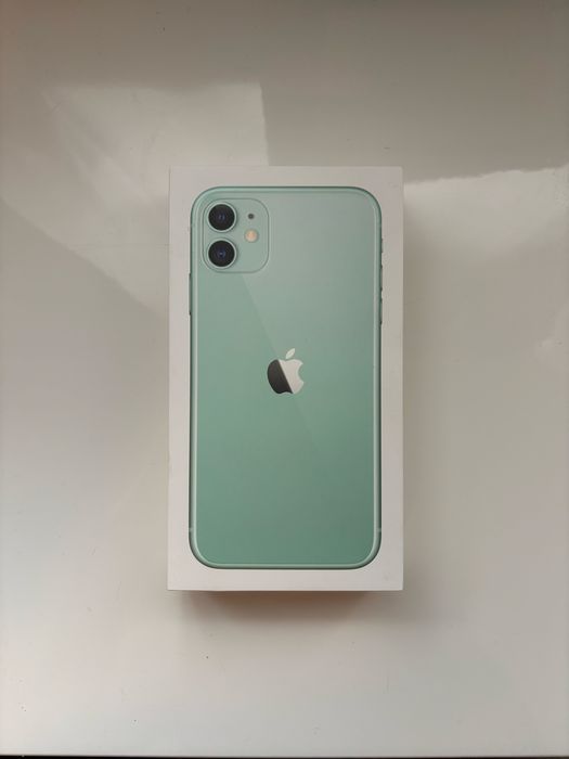 Iphone 11 128GB + capas incluidas
