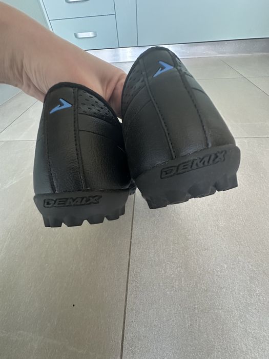Бутси Demix в ідеальному стані, розмір 46