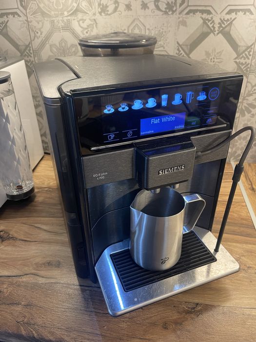 Zadbany Siemens EQ.6 Plus S700 - pl menu, po przegladzie