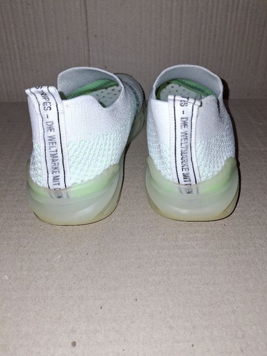 Кросівки,макасіни