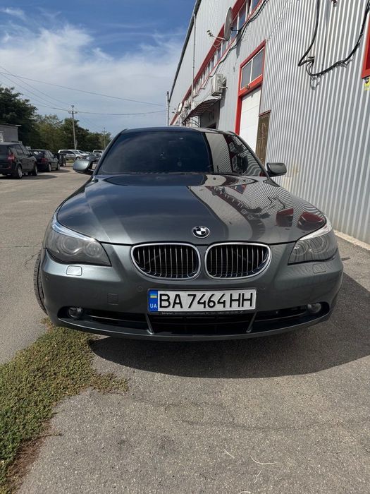 Продам автомобіль BMW 525 XI