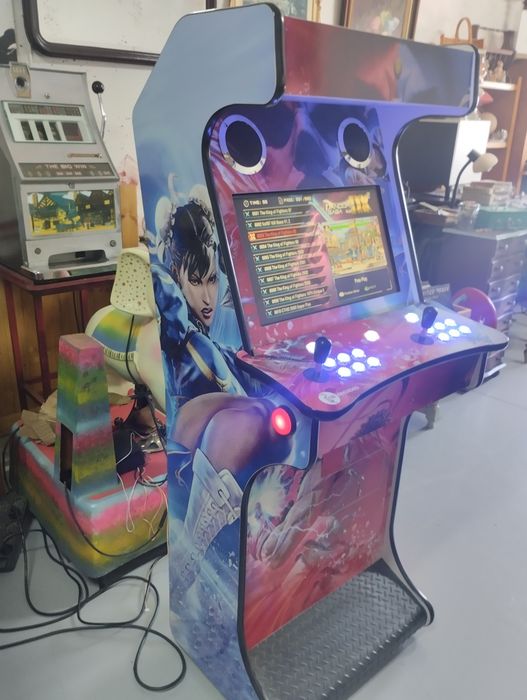 Máquina arcade 9800 jogos