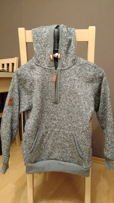Bluza  z kapturem roz.140