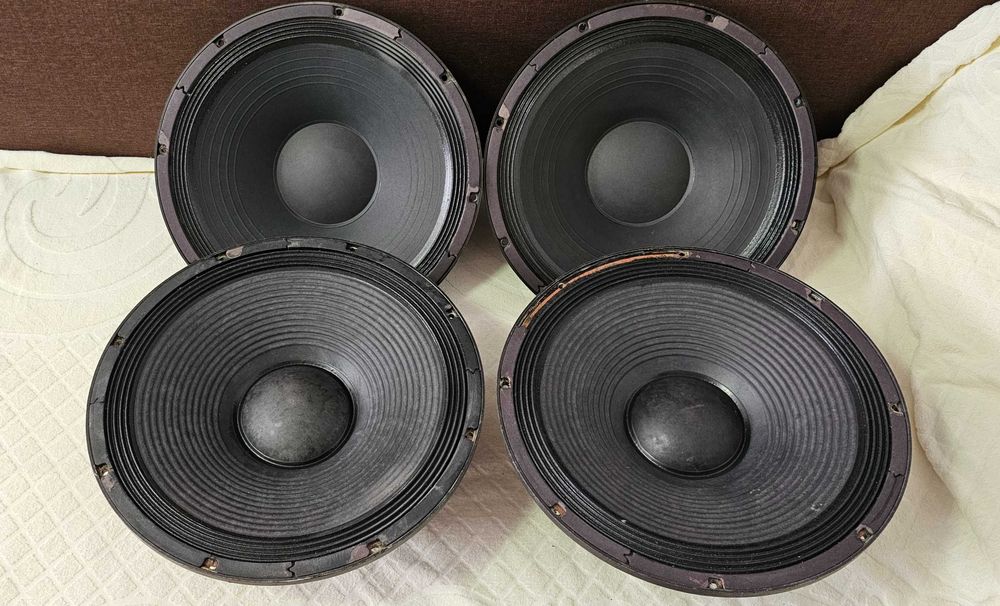 динамічні головки Eminence Kappa Pro-15A