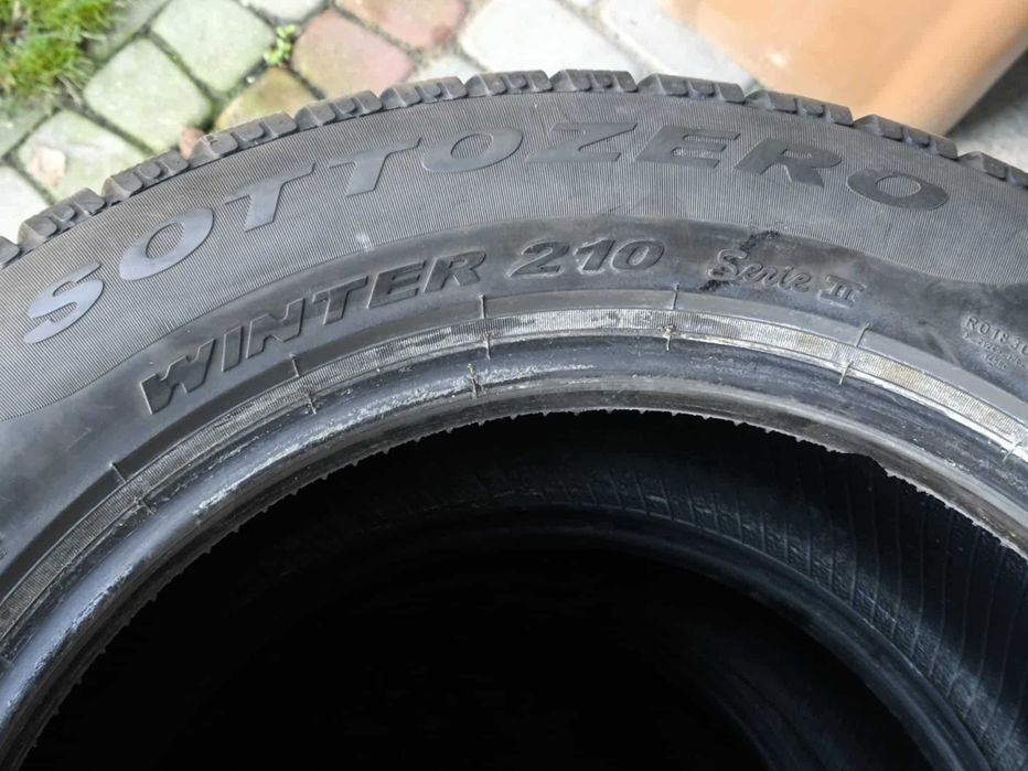 Opony zimowe PIRELLI SOTTOZERO WINTER 210 225/60 R17