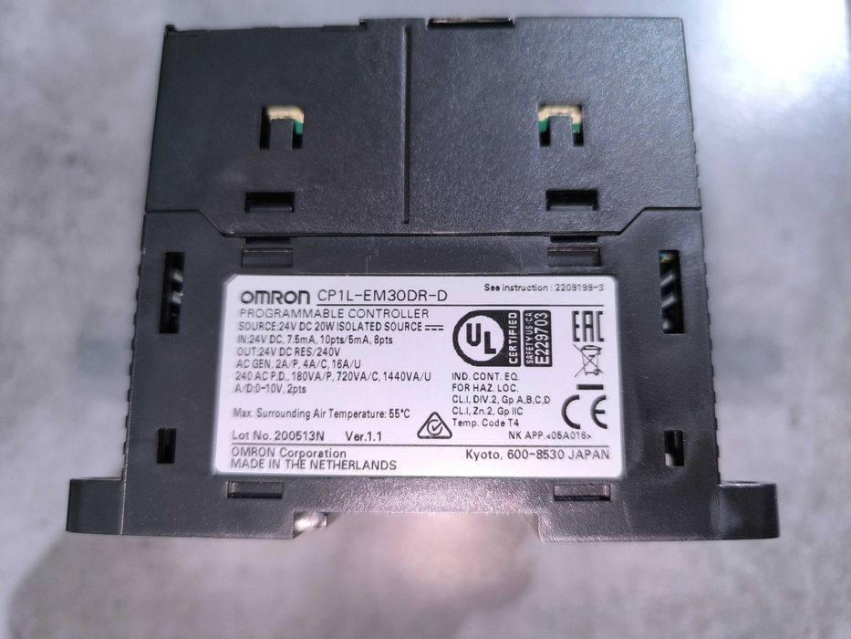 Automato Omron + Consola - [LER DESCRIÇÃO ]