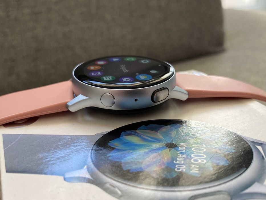 Samsung Galaxy Watch 2 - Stan IDEALNY! + ładowarka + paski GRATIS