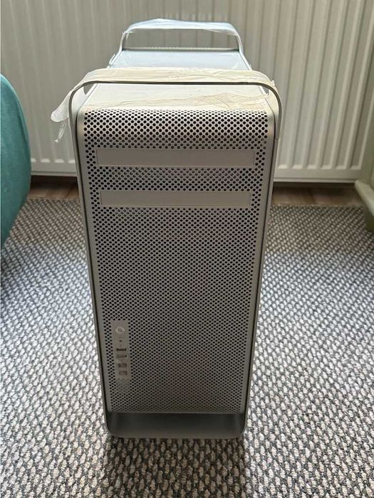 Mac Pro Serwer 2 x Xeon X5570 2.93GHz 256GB RAM 500GB SSD + 30TB HDD