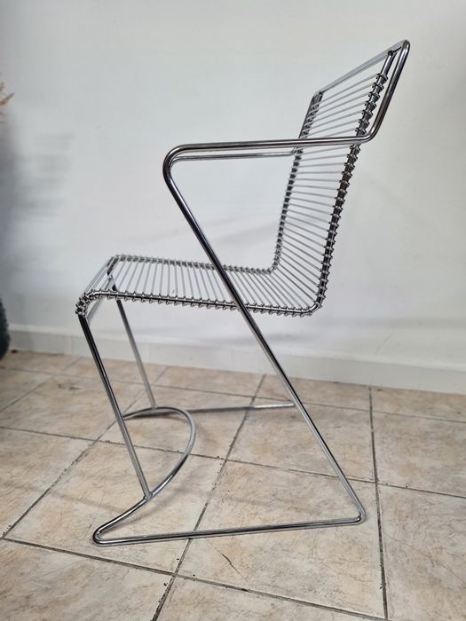 Krzesła stalowe, chromowane  proj. Meyer Metalstuhl  lata 90 Bauhaus