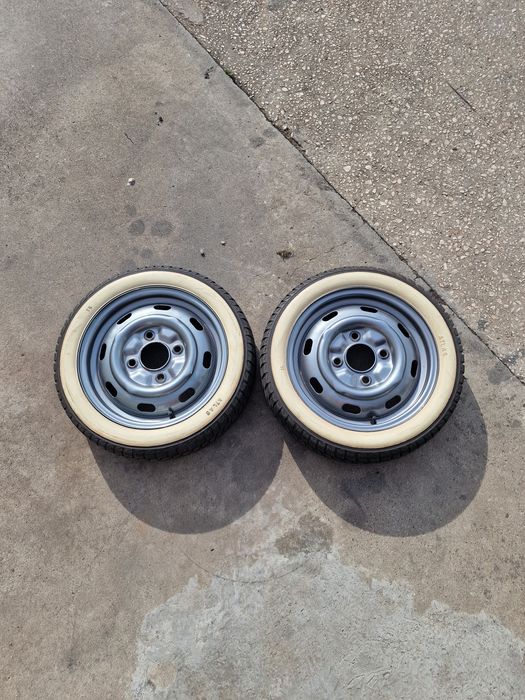 2 (duas) Jantes originais Carocha 1302