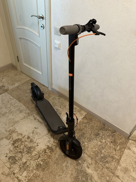 Електросамокат Ninebot F30E