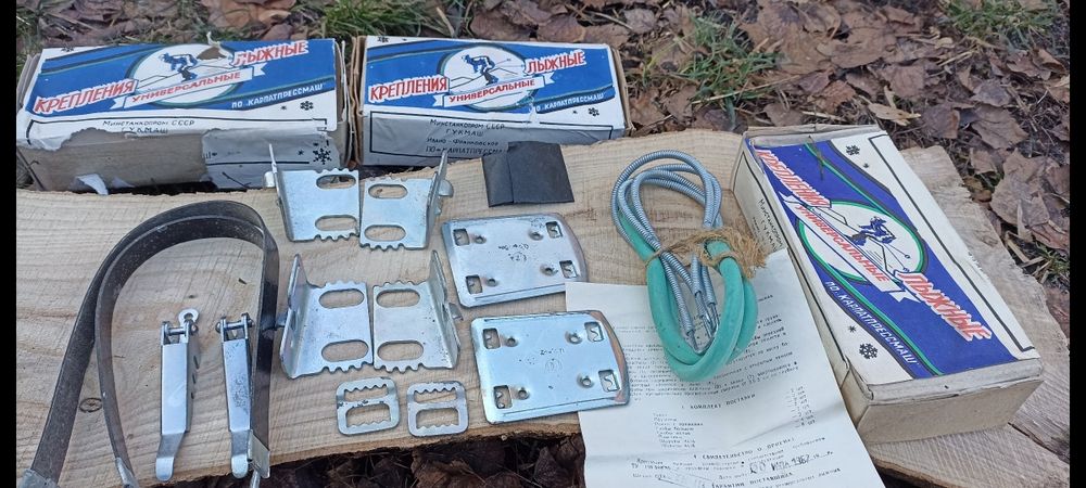 Крепление лыжное на пружинах СССР Лижні кріплення