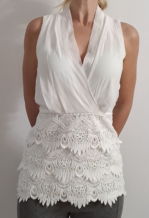 Biała bluzka koszula m / L 38 / 40 tunika haft