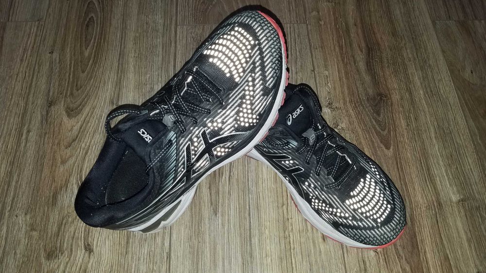 Buty ASICS GT-2000 8 Gel 39/40 25cm sportowe biegowe czarne lekkie BDB