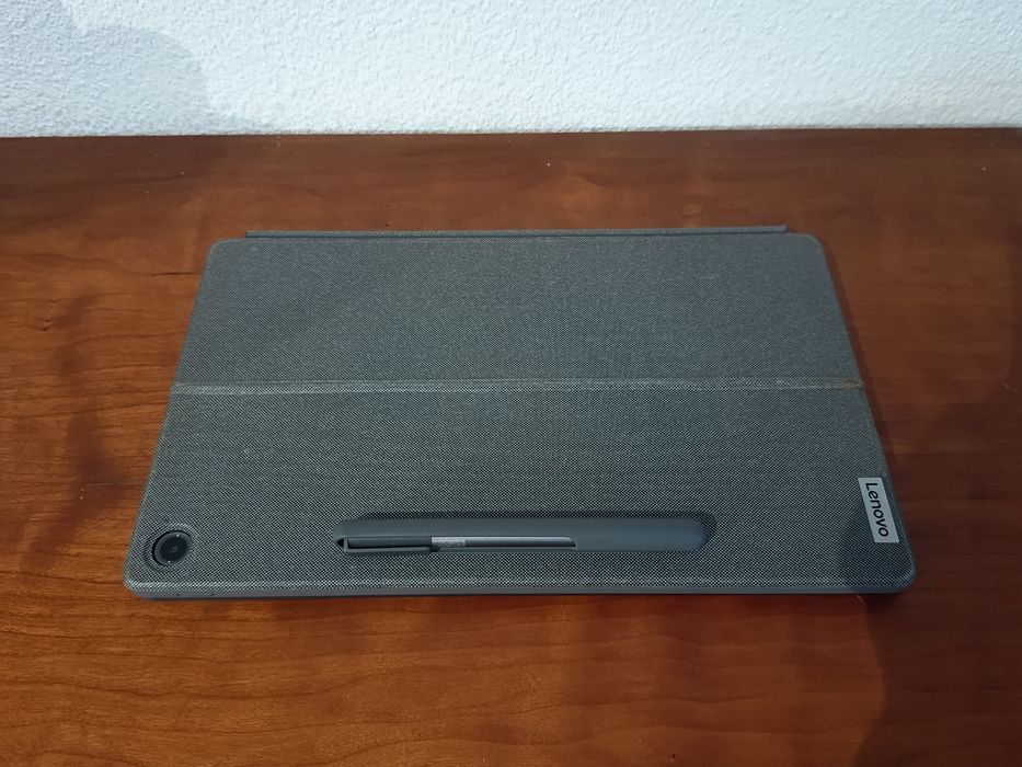 Tablet 2 em 1 Lenovo IdeaPad Duet 5 Chromebook (13", OLED) + capa + teclado + caneta