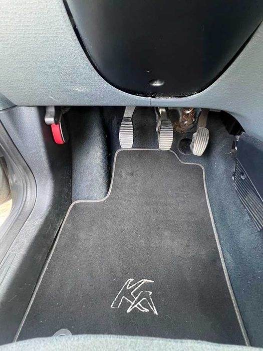 FORD KA 1.2 Gasolina 2010