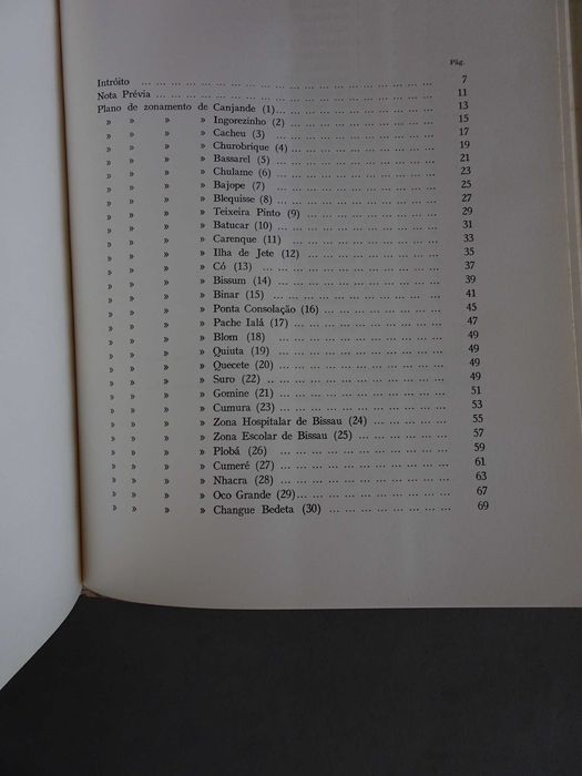 Livro Ordenamento Rural e Urbano na Guiné Portuguesa 1973