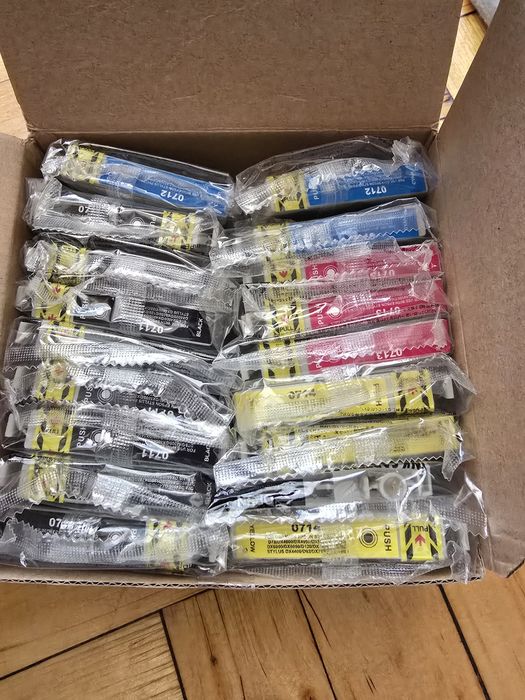 Картриджи чернила Epson T0715 T0711