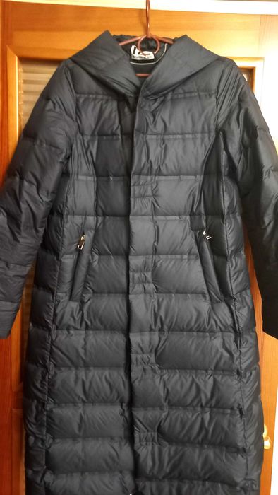 Італійський жіночий зимовий пуховичок