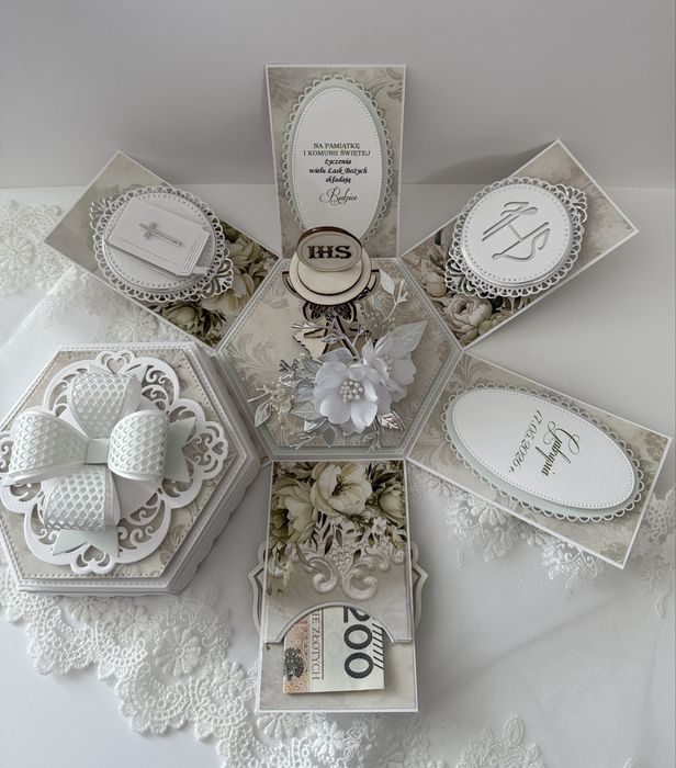 Ekskluzywna kartka exploding box pamiątka Komunii Komunia prezent