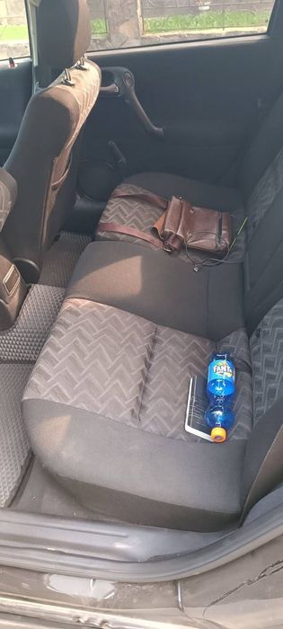 Opel vectra 1.8    2400$ + торг