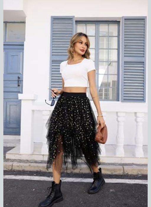 Nowa! Spódnica tiulowa z podszewka z gwiazdkam czarna