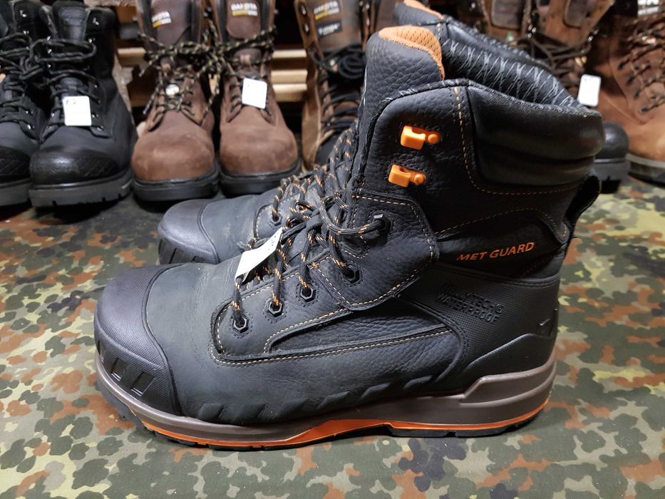 Buty robocze HELLY HANSEN rozm 47 wkł 32 cm
