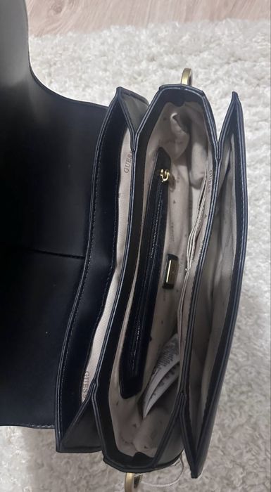 Сумка  GUESS оригинал