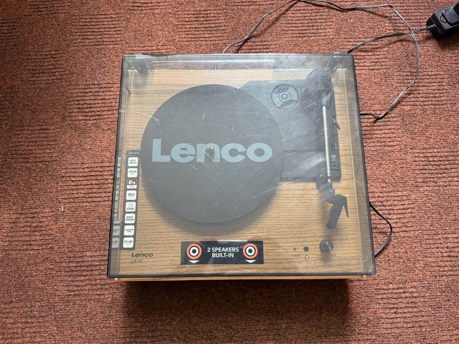 Gramofon Lenco LS-10