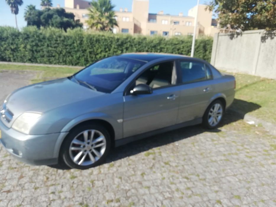 Veículo automóvel