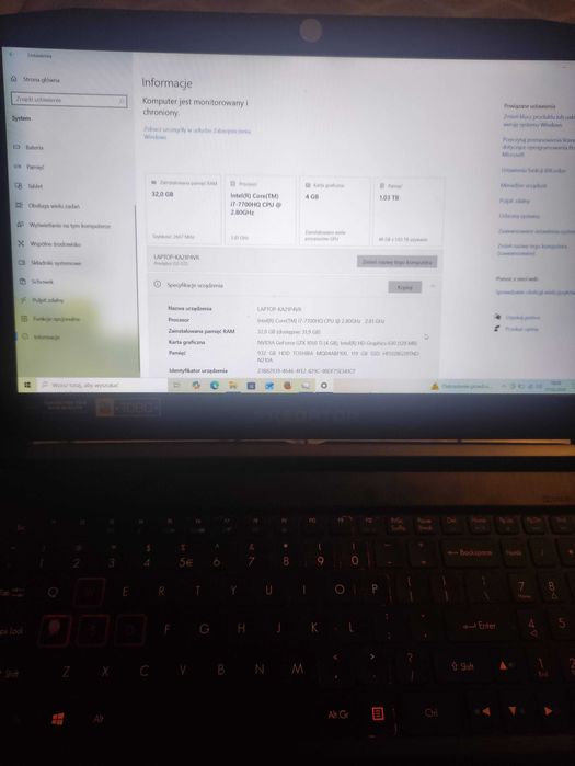 Laptop ACER Predator Helios 300 i7-7700HQ 1050Ti 32GB