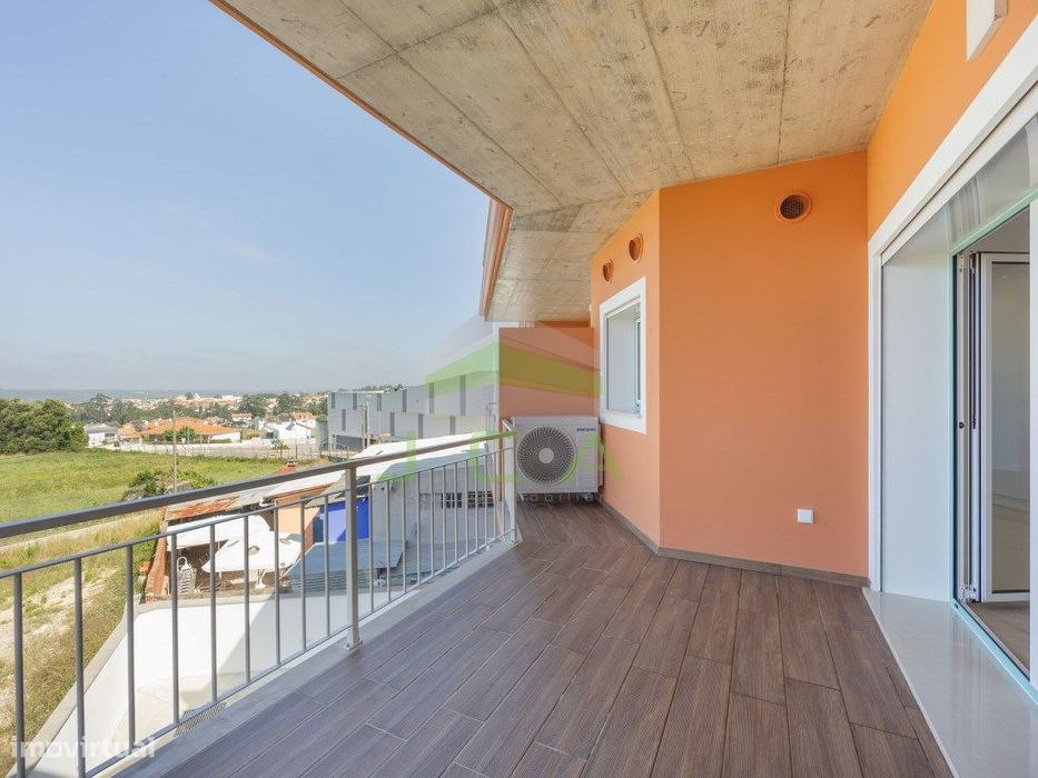 Apartamento T2 semi-novo